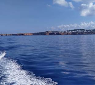 Fahrt entlang der Küste