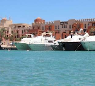 Durch die Lagunen von El Gouna