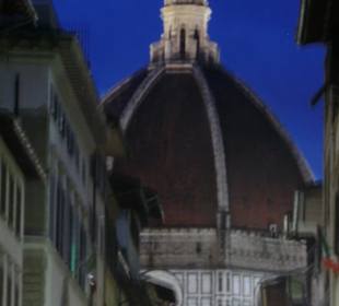 Die Domkuppel ganz in der Nähe