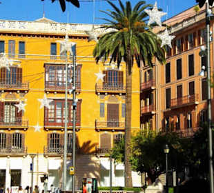 Im Zentrum schon Weihnachtlich