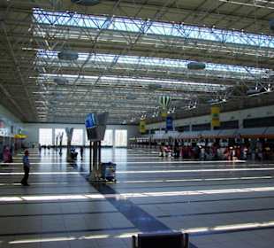 Flughafen Antalya Terminal 1 & 2