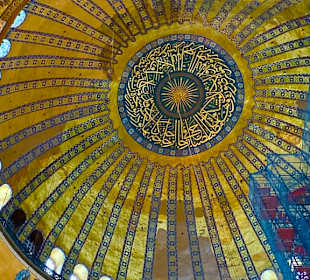 Alles mit Gold verziehrt 