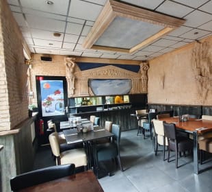 MARTHA GRIEKS RESTAURANT (ZARAS) 