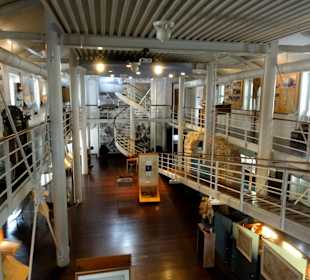 Rundgang durch die Ausstellungsebenen