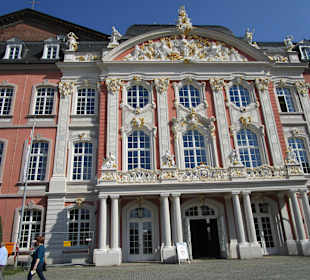 Kurfürstliches Palais