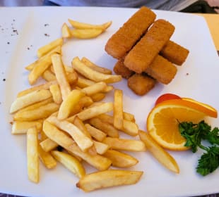 Fischstäbchen-Kinderportion