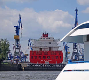Blohm und Voss, Noch baut man Schiffe