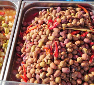 Impressionen vom Wochenmarkt Saint-Cyprien-Plage