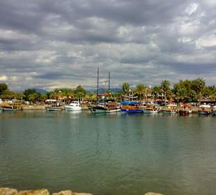 Kleiner Hafen von Side 