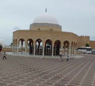 Центральная площадь