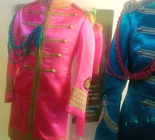 Bühnenkostüme 2