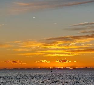 Sonnenuntergang vom Boot