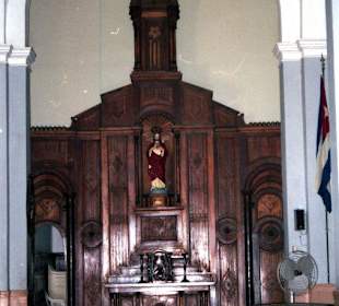 Seitenaltar der Basilika "El Cobre"