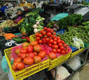 Rundgang durch den oberen Teil der Markthalle