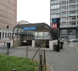 Metro Station Repubblica