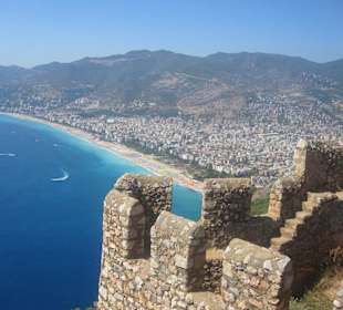 Stadt/ Land/ Fluß/ Alanya Dim