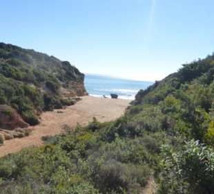 Vorbei an der Praia do Barranco