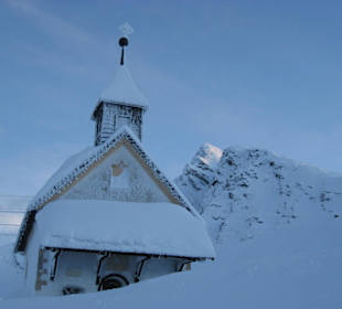 Kirchlein am Jaufenpass