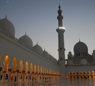 Die Sheikh - Zayed Moschee
