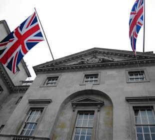 Horse Guard Impression