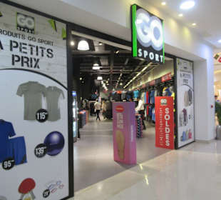 Geschäfte in der Menara Mall
