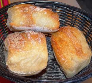 Warmes Pizzabrot zum Essen