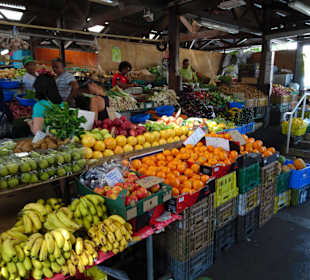 Rundgang über den Petit Marché von Saint-Denis