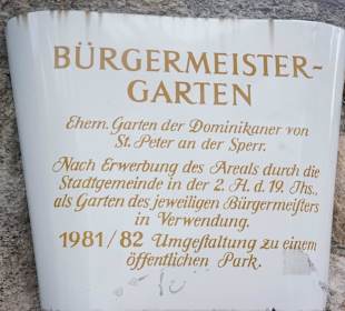 Schild am Eingangstor