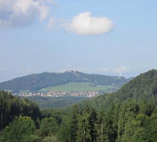 Blick vom Schnaitberg auf den Hohenpeißenberg