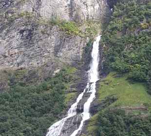 Genügend Wasserfälle