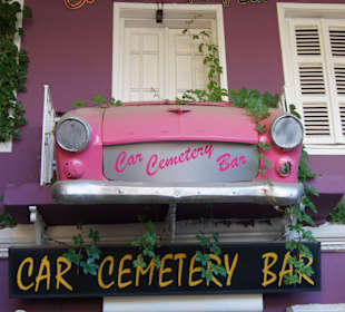 Die "Autofriedhof" Bar in Fethiye