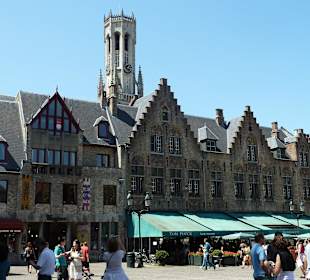 Schöne Giebelhäuser am Grote Markt