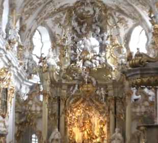Stift Unserer Lieben Frau zur Alten Kapelle