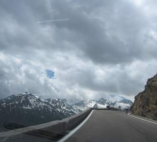 Auffahrt von Italien 