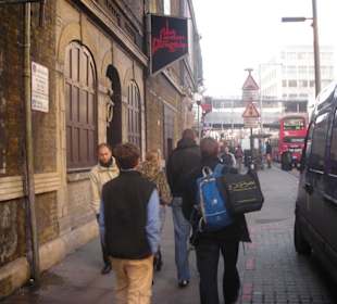 Straße vor dem Dungeon