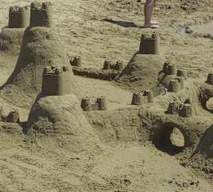 Alles Bauwerk von kleinen und großen Architekten