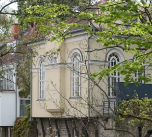 Blick von der Ratshausbrücke zur Kleinen Synagoge
