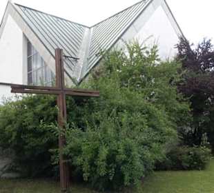 Evang.-Luth. Dietrich-Bonhoeffer-Kirche