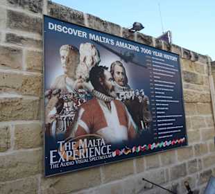 Eingang zum Filmtheater