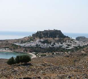 Lindos mit Akropolis