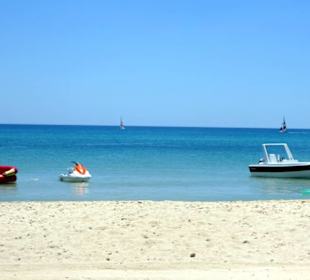 Am Strand von Hammamet- Yasmine