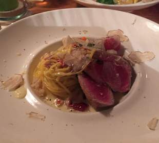 Gelbflossenthunfisch Sashimi, Linguini, Trüffel
