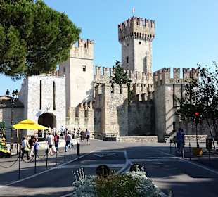 Zugang  Altstadt Sirmione