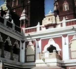 Im Innenhof des Birla Tempels in Delhi