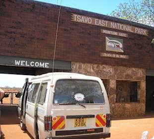 Zufahrt Tsavo East
