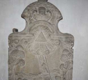 Epitaph im Kirchenraum