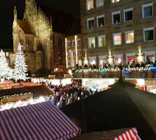 Zur Frauenkirche hin