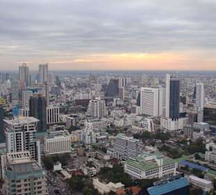 Blick vom Vertigo auf Bangkok