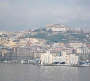 Hafenausfahrt Neapel