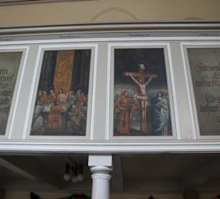 Bilder und Texte in der Umrandung